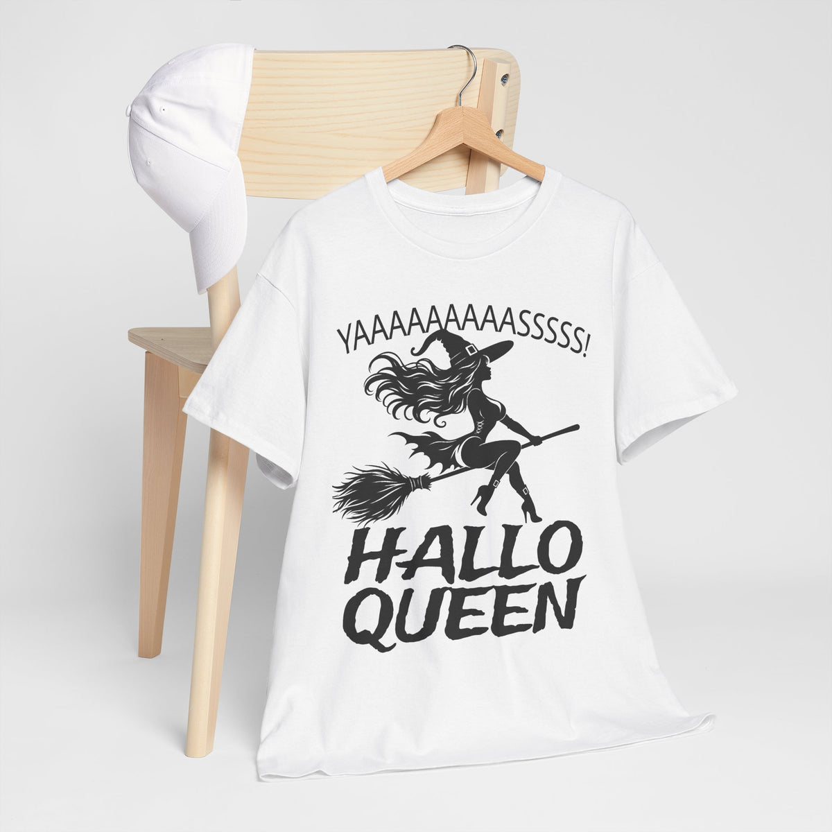 Hallo Queen Witch T‑Shirt — "YAAAAASSSSS!" Halloween Graphic Tee